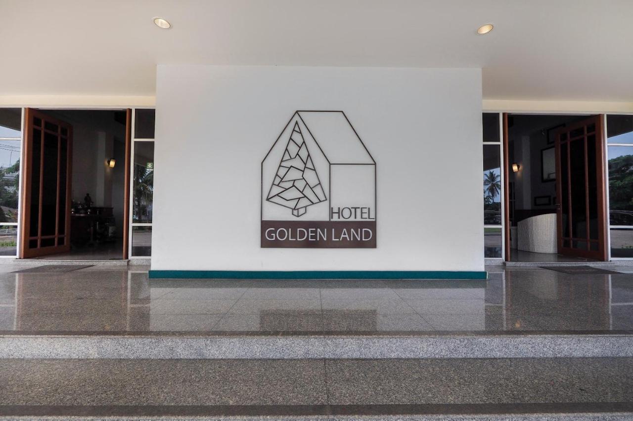 Oyo 859 Golden Land Hotel Csiangraj Kültér fotó