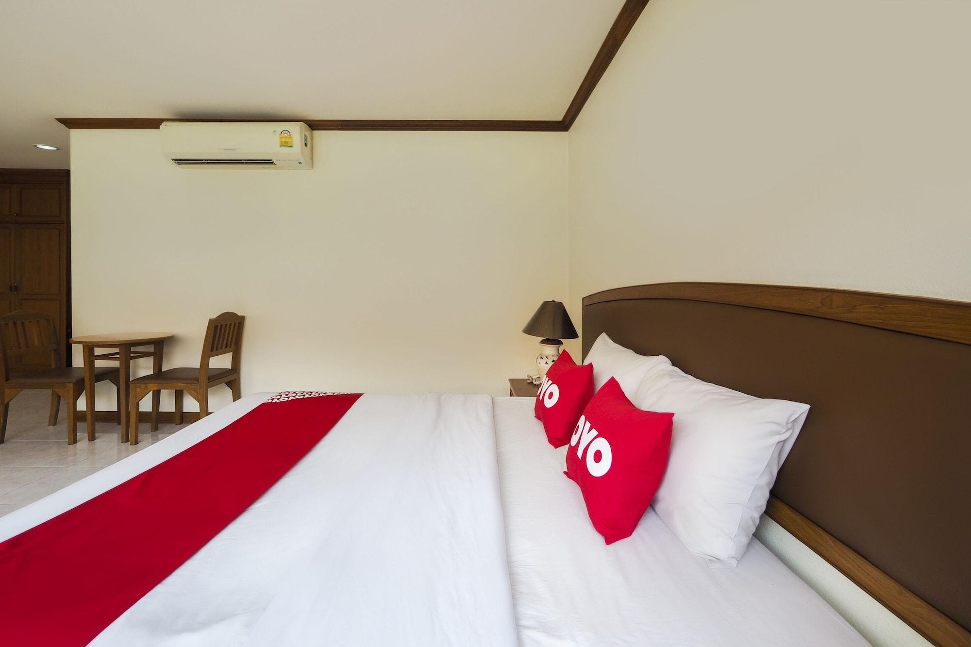 Oyo 859 Golden Land Hotel Csiangraj Kültér fotó