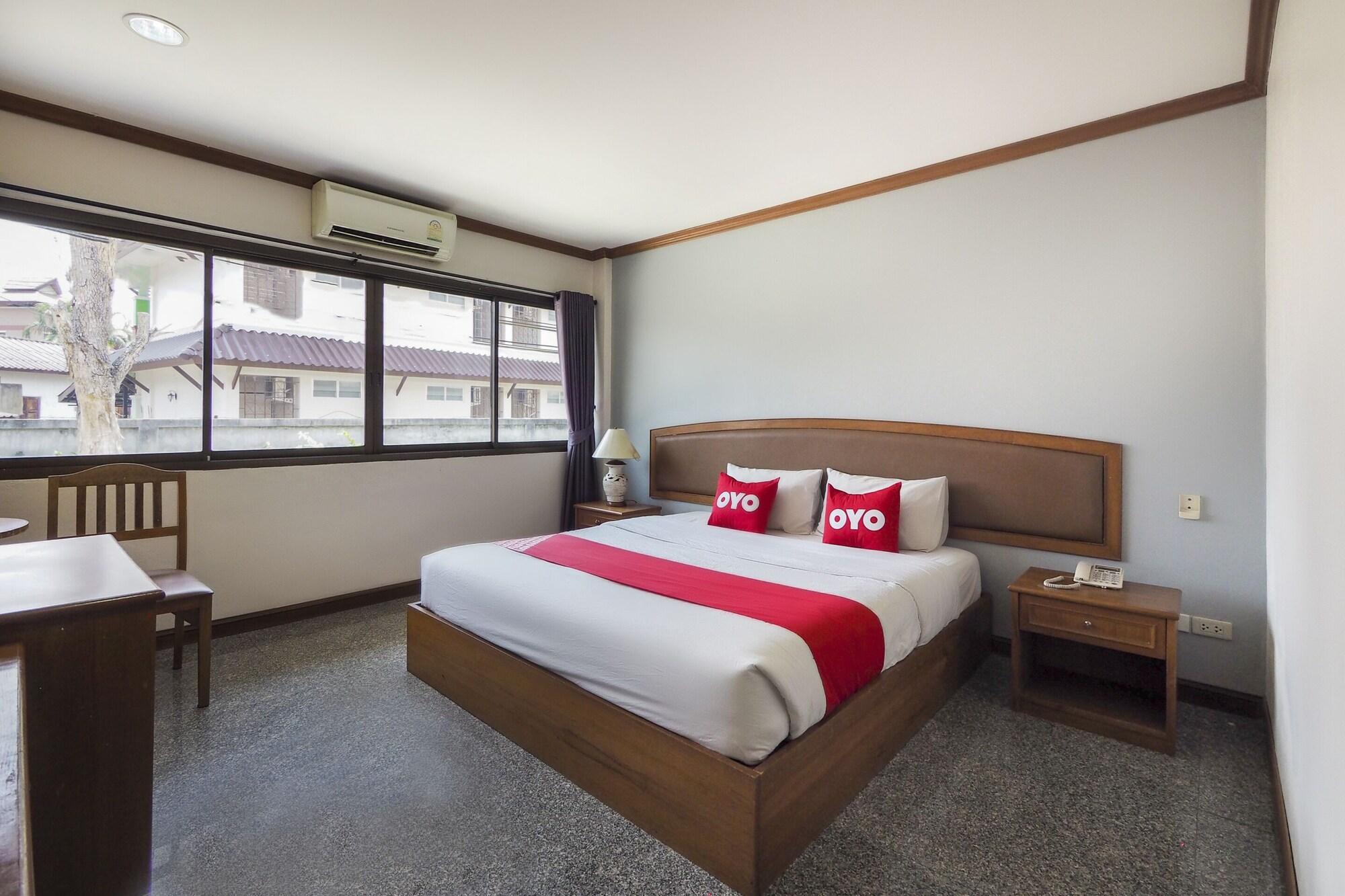 Oyo 859 Golden Land Hotel Csiangraj Kültér fotó